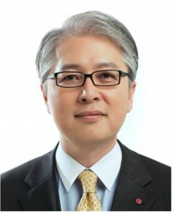 Bong-suk-Kwon_EVP-and-CEO-of-LG-HE-Company-244x300.jpg