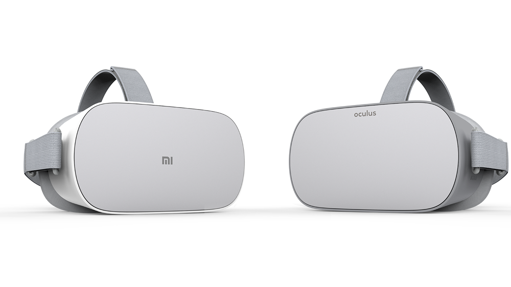 Mi-VR-Standalone_01_with_Oculus_Go.png