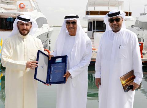 Gulf Craft CEO receives marine driving license through DMCA’s ‘Exam in your office’ initiative