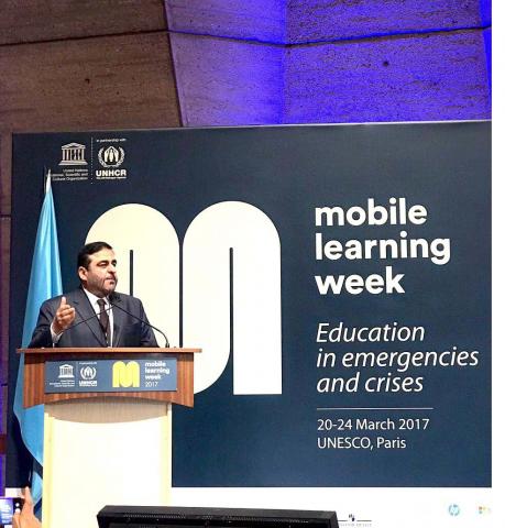 HBMSU presents innovative international project for educating refugees during UNESCO’s Mobile Learning Week 2017