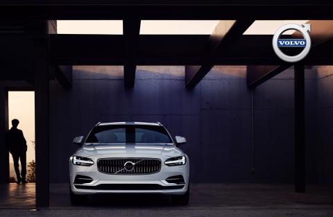 Volvo's launches its new "Senses" campaign