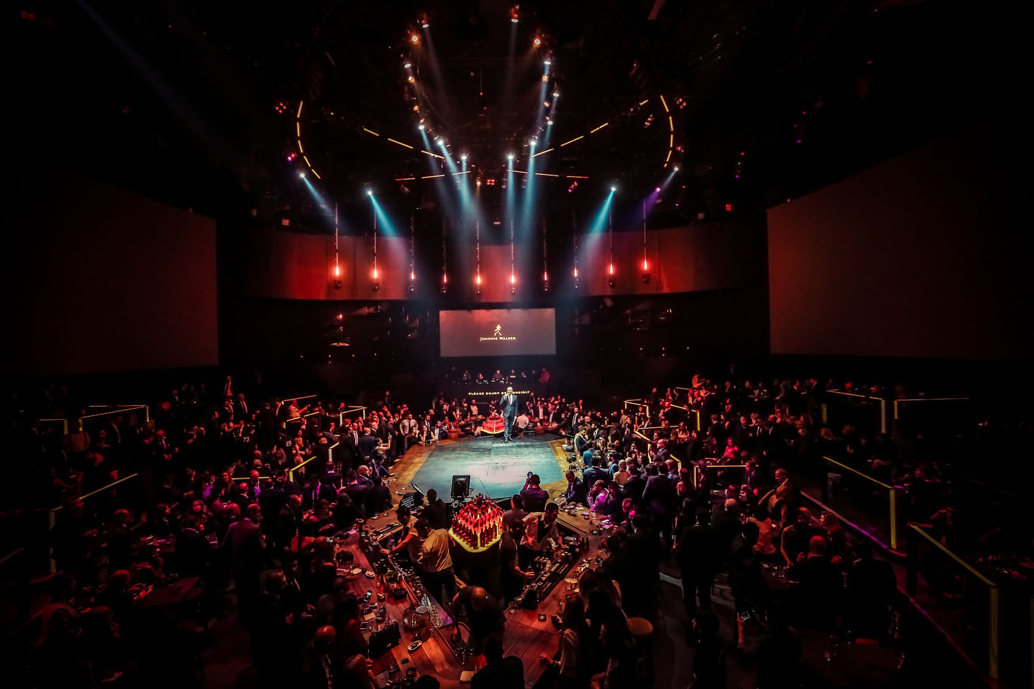JW-Stage-.jpg