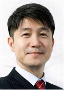 Juno-Cho_President-and-CEO-of-LG-MC-Company-216x300.jpg