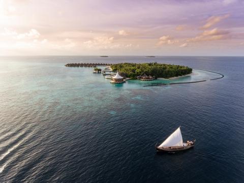 baros maldives