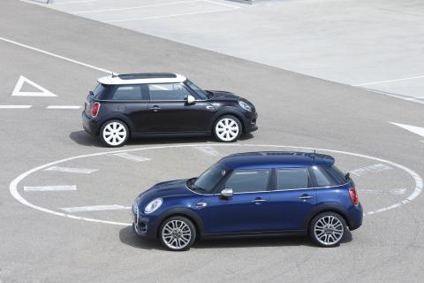 Exemplary safety in urban road traffic: Euro NCAP Advanced award goes to the Driving Assistant in the new MINI. 