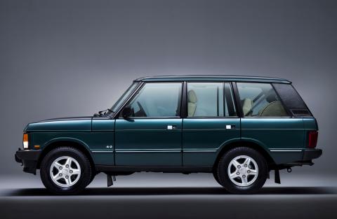 RANGE ROVER AUTOBIOGRAPHY: 21 YEARS OF REWRITING LUXURY