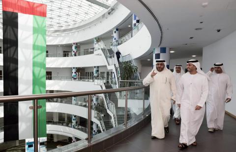 Minister of State for Higher Education visits Hamdan Bin Mohammed Smart University