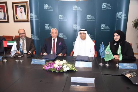 DAFZA signs strategic MoU with Arab Federation of e-Commerce