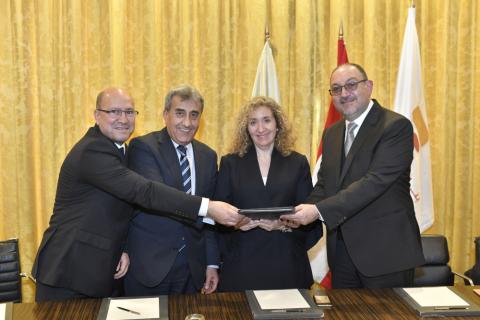AL-MAWARID Bank and the Lebanese Syndicate of Bank Employers renewed a 2 years contract for bankers’ benefit
