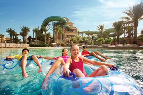 ATLANTIS, THE PALM’S SUMMER CAMPS NOW INCLUDE POOL & BEACH ACCESS FOR MUM OR DAD
