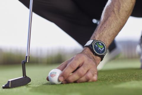 CONNECTED ON AND OFF THE GREEN: TAG HEUER LAUNCHES WATCH AND APP FOR GOLFERS